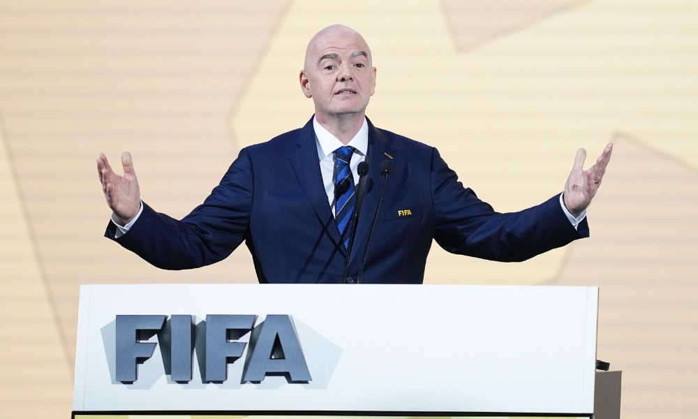 千万欧元的 千万欧元的